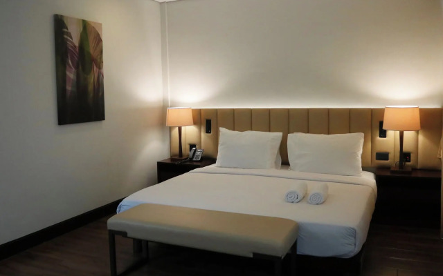 Dolores Tropicana Resort