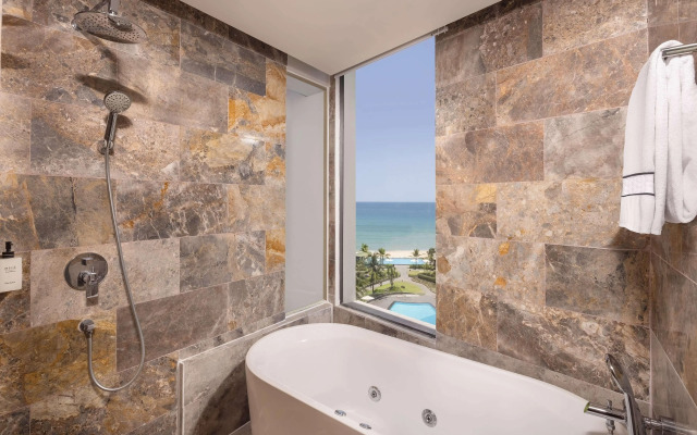 Melia Danang Beach Resort