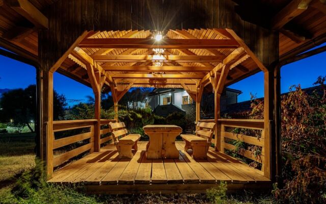 Pool & Fun House Betiga 1 With gym