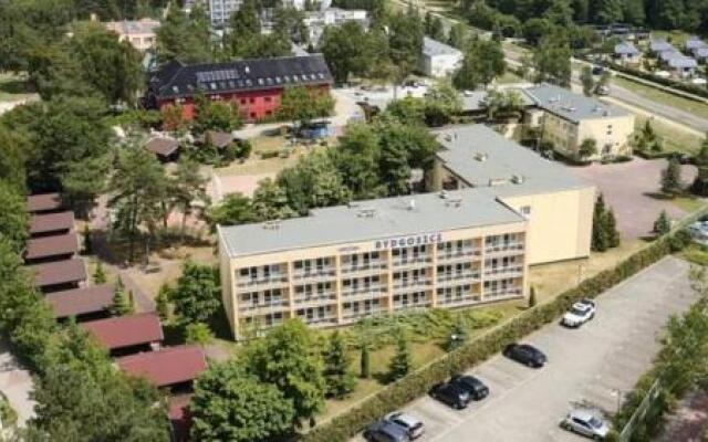 Polonez - Wypoczynek Sport Rehabilitacja