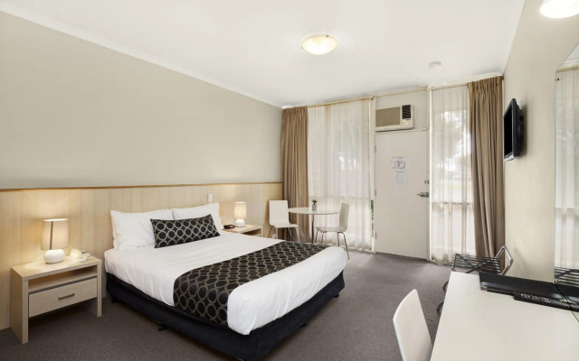 Adelaide Road Motor Lodge