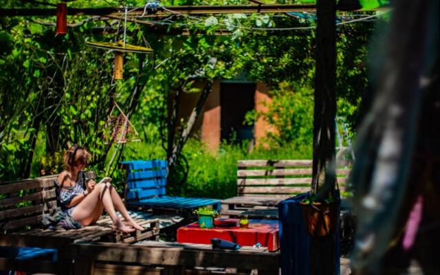 Namaste Hostel & Camping