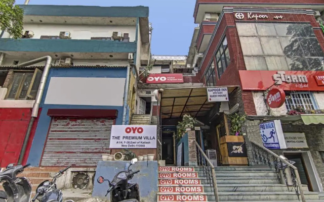 OYO 89341 The Premium Villa