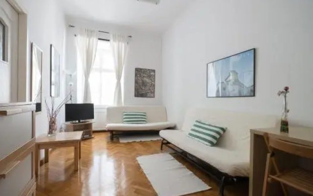 Home in Krakow Silvios Apartments