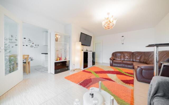 Id 6851 | Private Apartment