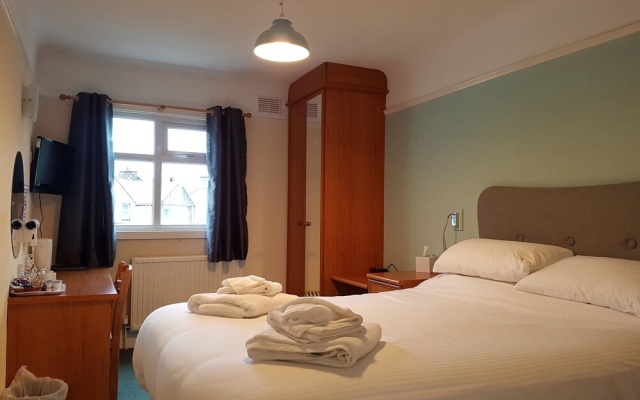The Padarn Hotel