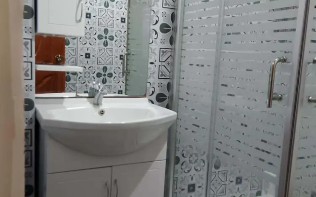 Topaz Bed and Breakfast Hotel