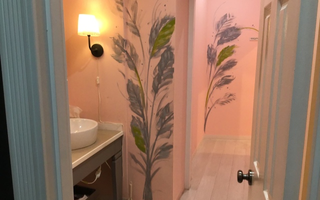 The LANAI HOSTEL