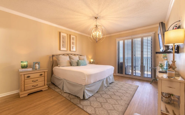 Phoenix VII 1405 in Orange Beach