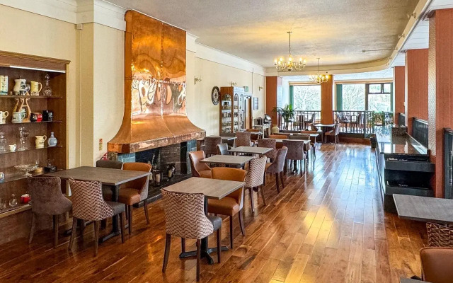 The Royal Hotel