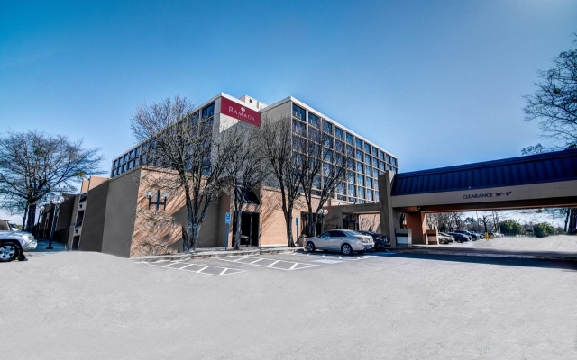 Ramada Plaza by Wyndham Atlanta Airport