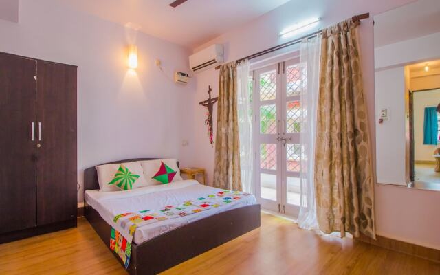 OYO 14906 Home 1BHK With Pool Carmona Beach