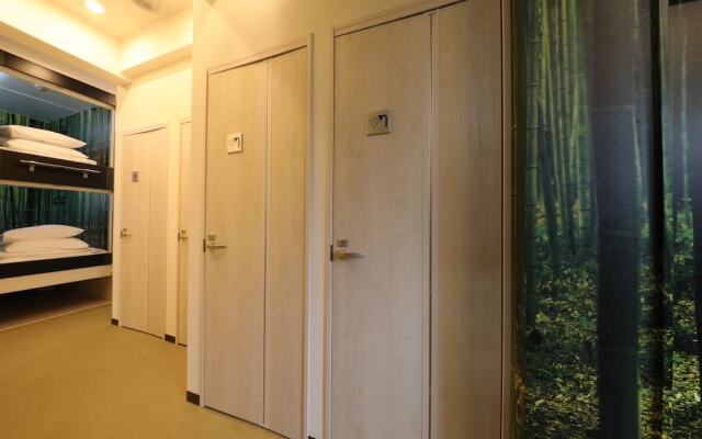 Shibuya Capsule Bamboo Hotel