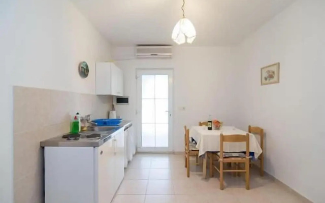 Apartments Boguvila -