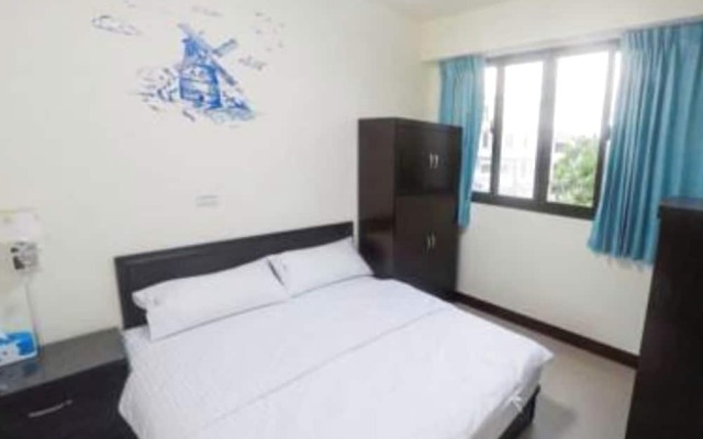 Dolphin Bay B&B
