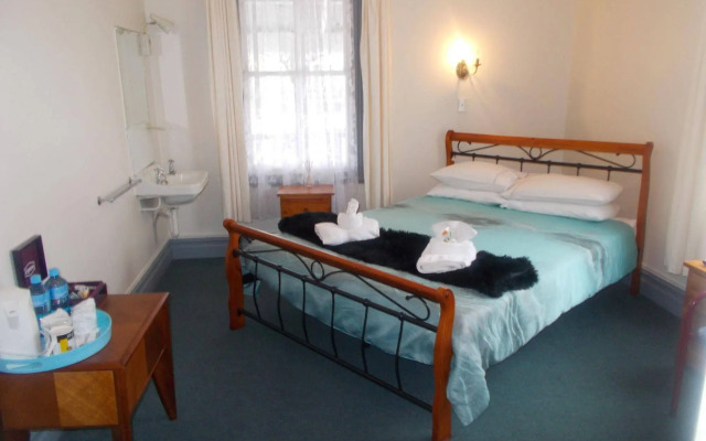The Kentish Hotel