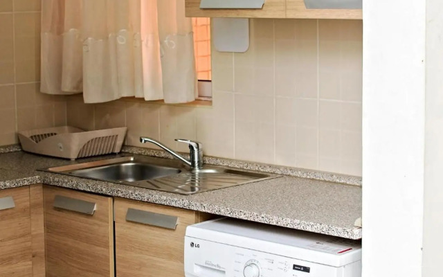 Regimanuel Apartments - Kwabenya