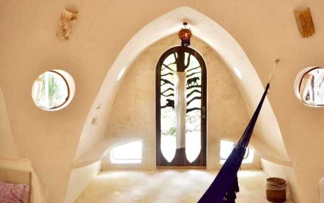 Room-unique Jungle Dome Kaa