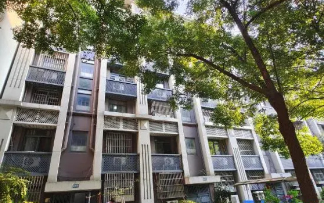 HuPofun Homestay (Jiuhuashan Subway Station)