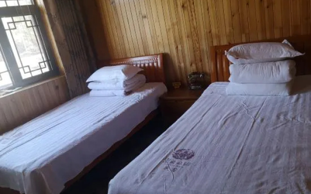 Beijing Wild Vegetable Farm Homestay (Panlong Mountain Great Wall Branch, Gubeikou) – Guest Rooms – Beijing