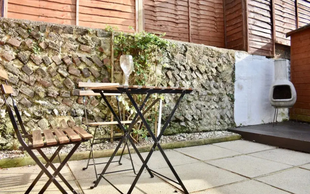 2 Bedroom House in Hanover