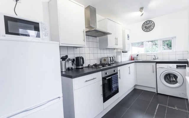 Short Stay Bristol - Foster House