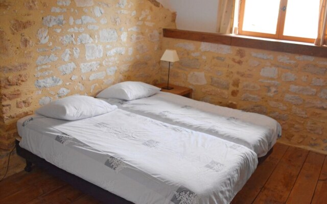 Wonderful location for weddings and parties by French château