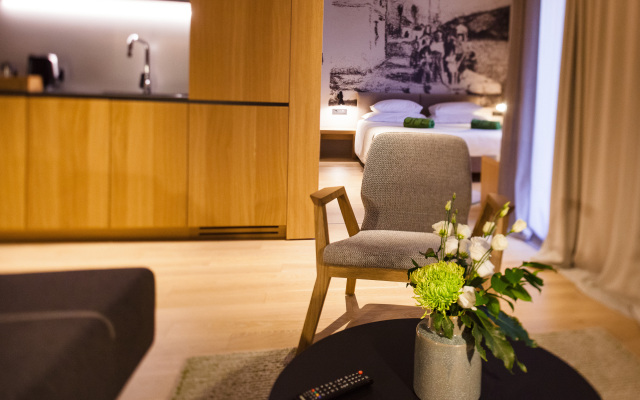 One Suite Hotel