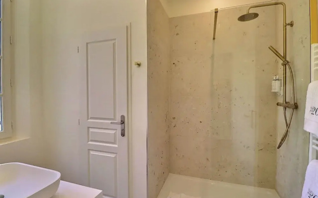 La Suite 26 (accès spa 1h/jour)