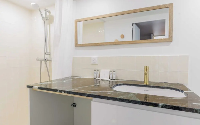 Charming Apartment in Montparnasse - 2p/1br