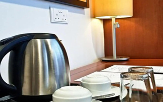 Abdul Razak Hotel Apartment