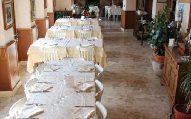 Albergo Diffuso Locanda Specchio Di Diana