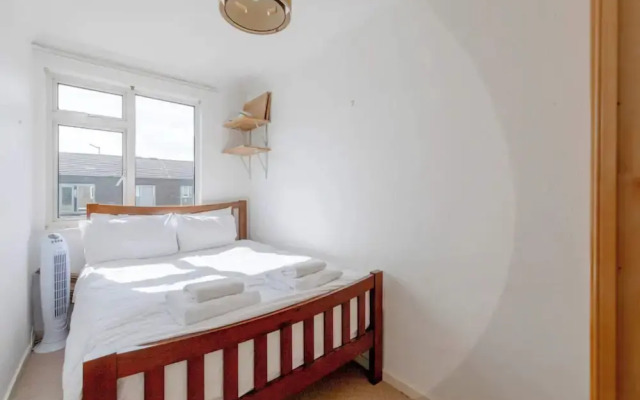 Lovely 3BD Family Home With Garden - Richmond!