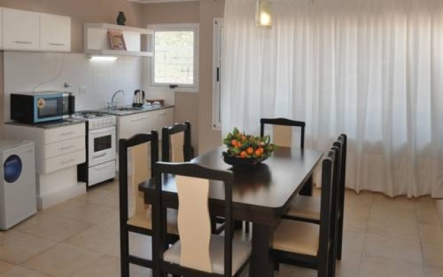 Yreta Apart Hotel