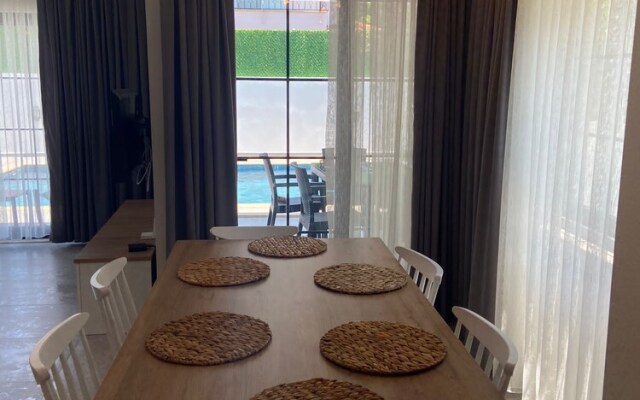 Charming 3-bed Villa Meysen