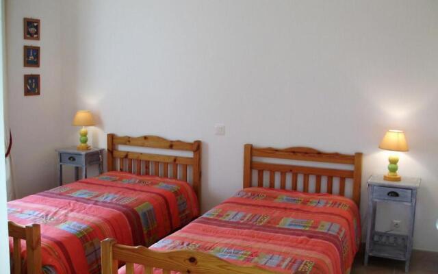 Gîte Vairé, 3 pièces, 4 personnes - FR-1-426-431