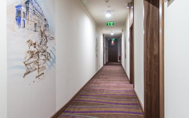 Merchant's Crown Suites and Spa