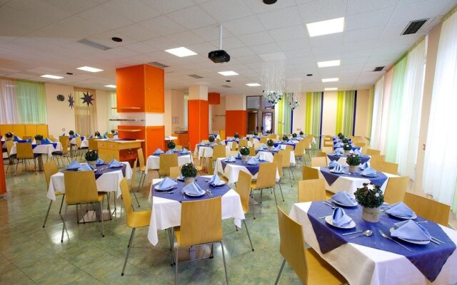 Hotel Junior Podebrady