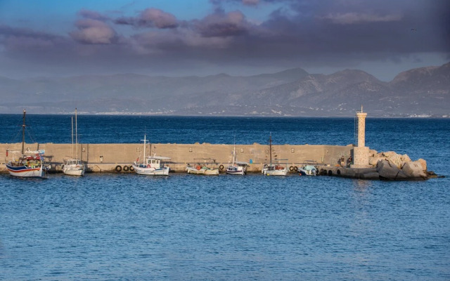 Cosmopolis Crete Suites