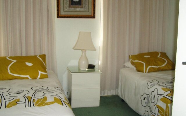 Anglesea Beachfront Court Holiday Units