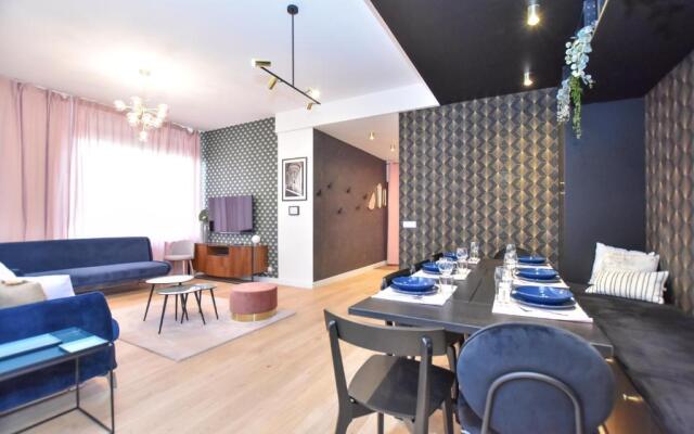 Canal Saint Martin - AMAZING 12P/4BR apartment