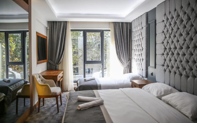 New Gate Hotel
