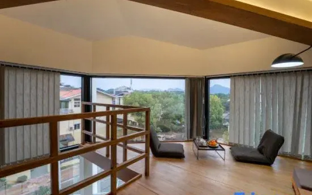 Floral Hotel·Derenyi Art Hotel (Wuyishan Sangu Resort Branch)