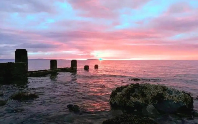 Stunning Sea View Blue Haven in Penmaenmawr