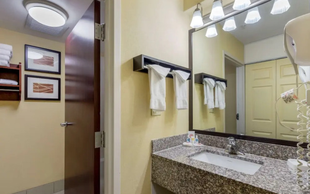 Comfort Inn