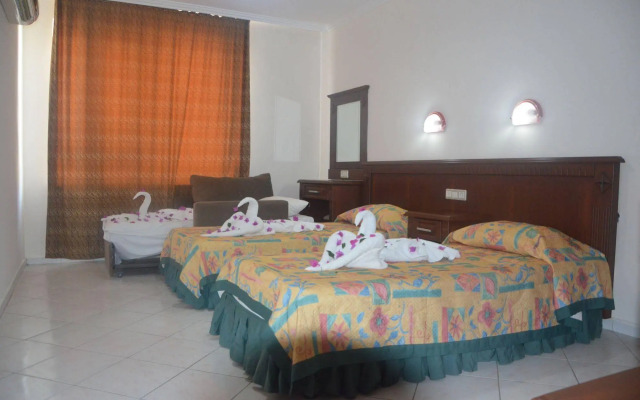 Rose Garden Apart Hotel