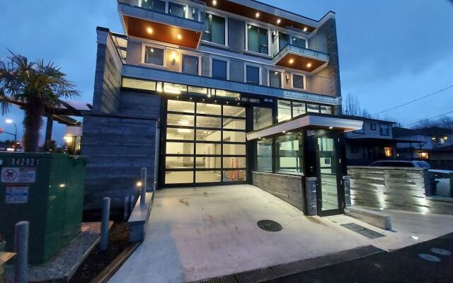 Sunset Mews Luxurious 3 Bed Townhouse