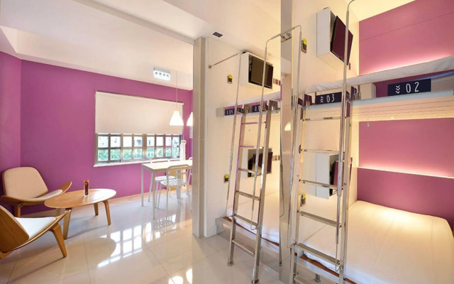 UINN TRAVEL - Hostel