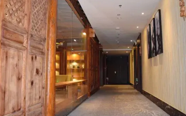 Viais International Hotel (Zhongshan Xiaolan High speed Railway Station Branch)