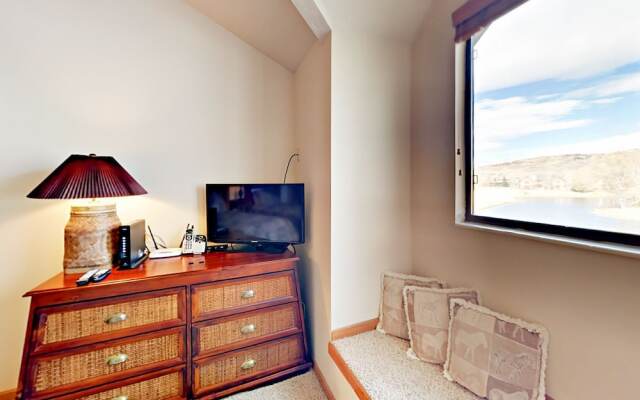 2441 Gilt Edge Circle Townhouse